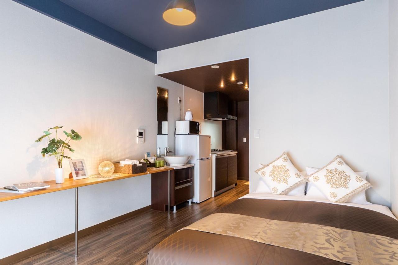 Mr. Kinjo In Matabee Lejlighedshotel Okinawa Eksteriør billede